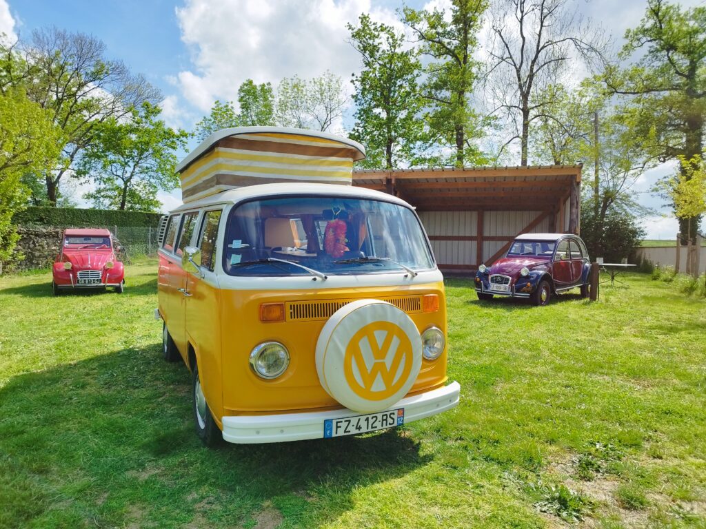 location combi volkswagen pour vos vacances weekend en famille location matériel de camping en Occitanie
